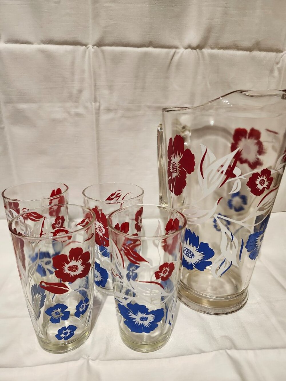 Vintage Mid Century Matching Pitcher/Glasses set
